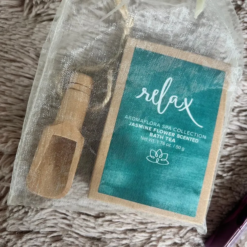 NEW Measurable Difference Relaxing Rose Petal & Jasmine Flower Bath Salts
